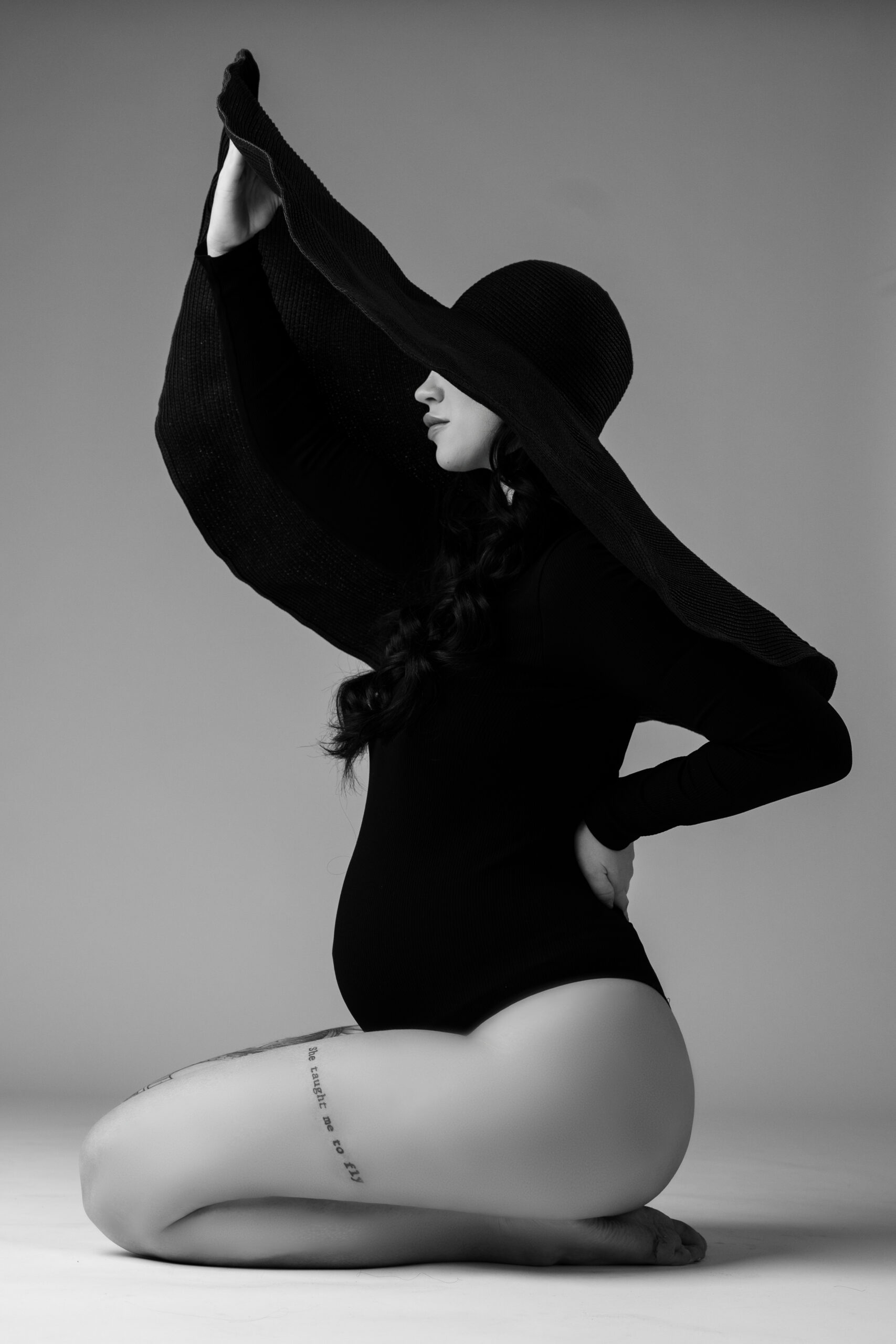 Zwart-wit high-key studio – tijdloos portret
